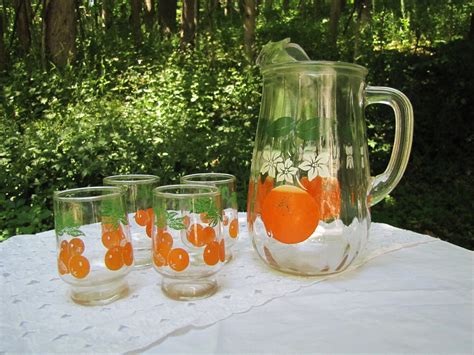 Set Pitcher And Four Glasses Vintage Orange Juice Jug And