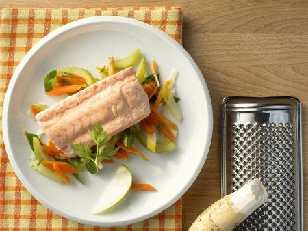 Ged Mpfter Lachs Mit Gem Se Rezept Eat Smarter