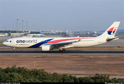 9M MTE Malaysia Airlines Airbus A330 323 Photo By RuiQi Liang ID