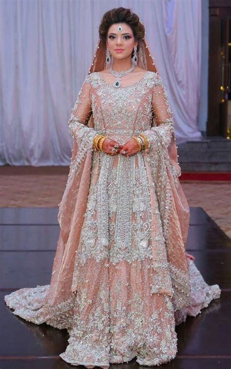 Pin By Sophia K On Wedding Outfits Bridal Dresses Pakistan Walima