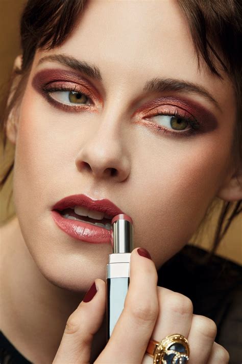 KRISTEN STEWART For New Chanel Fall 2023 Make Up Collection HawtCelebs