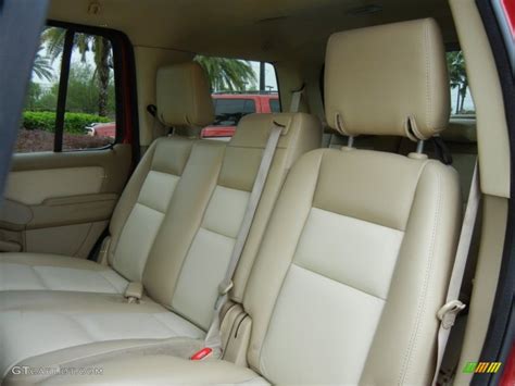 Camel Interior 2007 Ford Explorer Eddie Bauer Photo #78660416 | GTCarLot.com