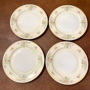 Meito Dining Vintage Meito Hand Painted China Dinner Plates Bundle