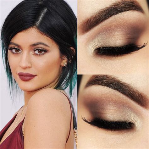 Tutorial Maquiagem básica e chique da Kylie Jenner Pausa para