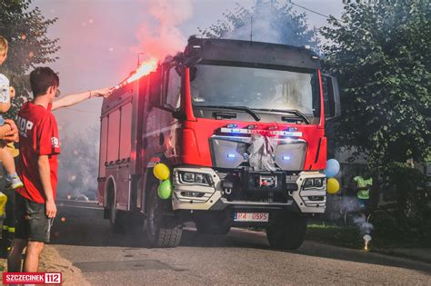 Druhowie Z Osp Okonek Zyskali Nowy Samoch D Remiza Pl Polski Serwis