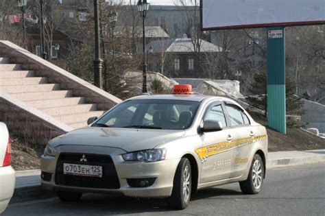 Взяли почти 50: во Владивостоке продолжаются массовые облавы на ...