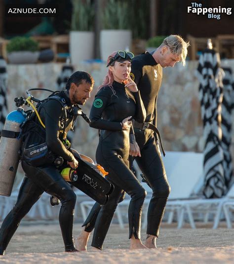 Megan Fox Stuns In A Sexy Pink Bikini On Romantic Getaway In Mexico AZNude