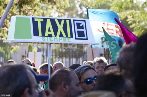 Concentración Del Sector Del Taxi A Las Puertas Del Parlamento Andaluz