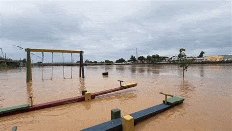 Rio Acre ultrapassa os 15 metros tendência de mais chuvas em todo o