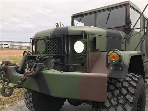 M35a2 Deuce & Half 4 Door 4X4 Military Truck
