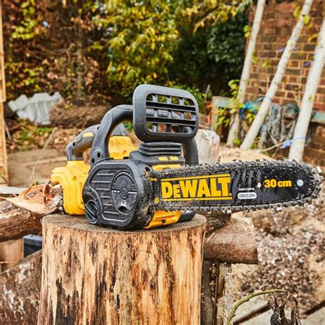 Dewalt Dcm565n Xj 18v Xr Brushless 30cm Chainsaw Bare Unit Available