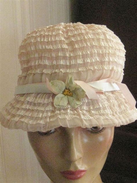 Antique Vintage Cloche Hat Authentic 1920s Pale Pink Organza