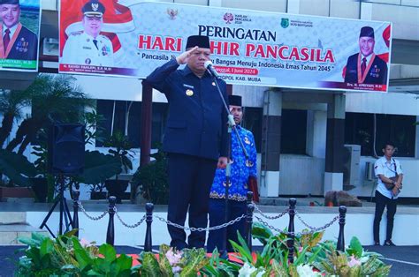 Pj Bupati Sandi Fahlepi Pimpin Langsung Upacara Hari Lahir Pancasila