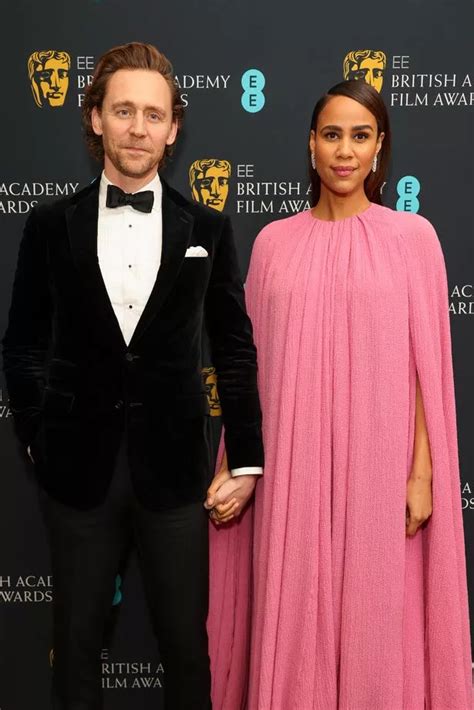 Tom Hiddleston engaged to girlfriend Zawe Ashton after pair played ...