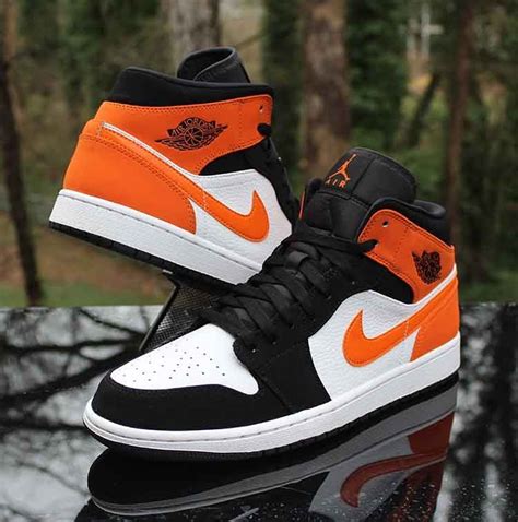 Air Jordan 1 Mid Shattered Backboard In 2020 Air Jordans Jordan 1