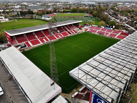 The 10 Smallest Ever Premier League Stadiums