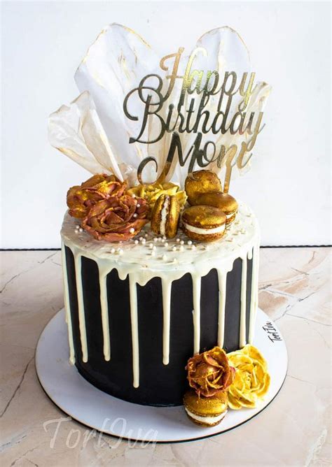 Black White And Gold Decorated Cake By Tortiva Cakesdecor