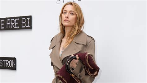 Paris Jackson’s Net Worth: How Much Money She Makes Now – Hollywood Life