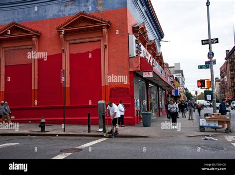 East Harlem 125th Street New York City Stock Photo Alamy