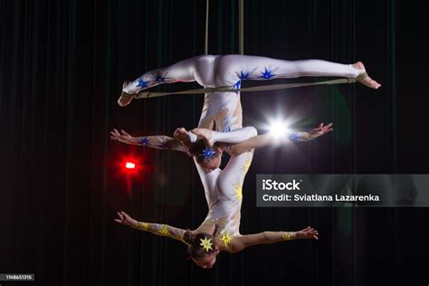 Circus Actress Acrobat Performance Two Girls Perform Acrobatic Elements