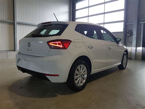 Seat EU Ibiza Style 1 0 TSI 110 PS Navi Verkehrszeichen Kamera SHZ ACC