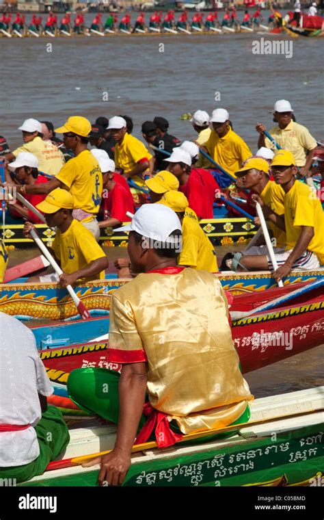 Water Festival, Cambodia Stock Photo - Alamy