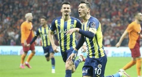 Antalya Hakkinda On Twitter Bir Devrin Sonu Mesut Zil Futbolu B Rakt