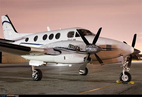 Beechcraft King Air Large Preview Airteamimages