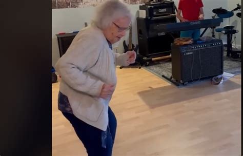 Watch Grandma Throws Away Her Walker And Dances Beautifully In A