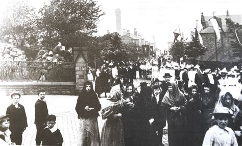 A Potted Early History Of The Irish In Batley The Building Of St Mary