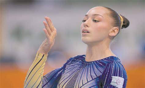 Kaylia Nemour Offre L Alg Rie Une M Daille Dor En Gymnastique