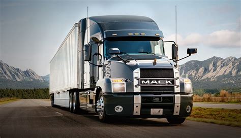 New 2018 Mack Anthem Makes A Semi Truck A Lot More Like A Modern Pickup