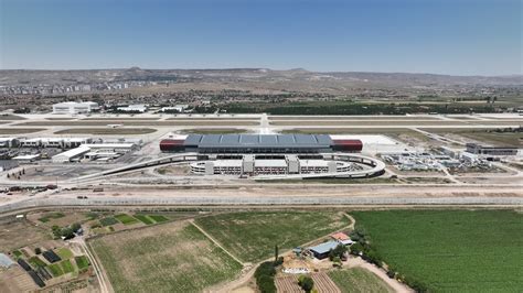 Başkan Büyükkılıçtan Kayseri Havalimanı Yeni Terminal Binasına Yakın