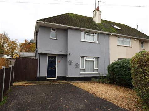 3 Bed Semi Detached House For Sale In Hereford Road Maidstone Me15 £