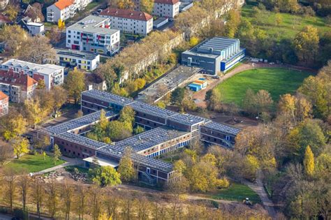 Luftaufnahme Herne Schulgel Nde Mit Sportplatz Des Otto Hahn