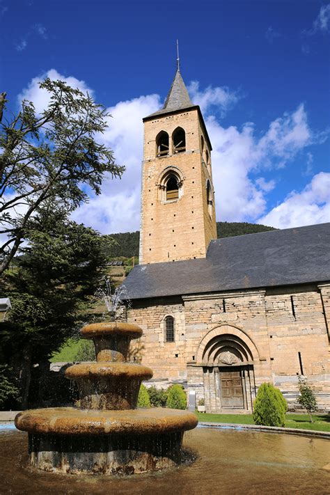 Vilac - the town of flowers * All PYRENEES · France, Spain, Andorra