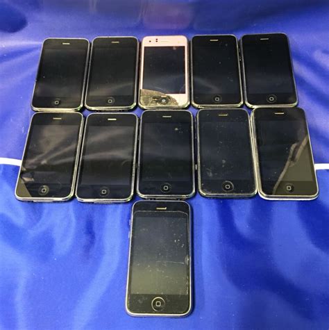 Lot Of 11 Apple Iphone A1303 8gb16gb 32gb Smartphone Black Not Tested