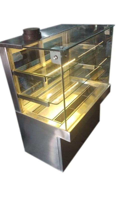 42 Inches Stainless Steel Cake Bakery Display Counter 134a 6 Mm At Rs