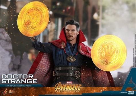 Vingadores Guerra Infinita Hot Toys divulga colecionável de luxo do Doutor Estranho Cinema