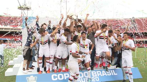 Campeão Da Copa Do Brasil Sub 20 Do São Paulo Tem Atacante Revelação