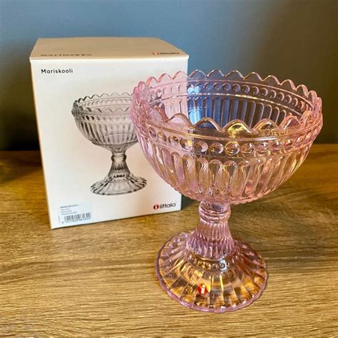 Se produkter som liknar Ny Iittala Finland Mariskooli på Tradera