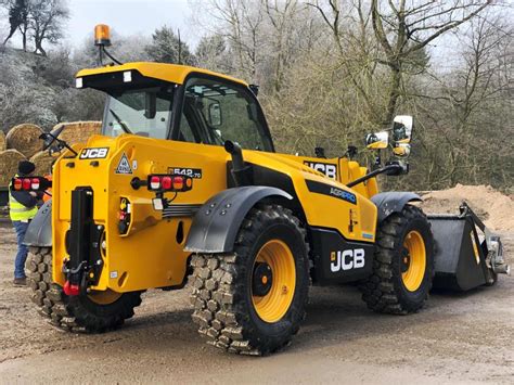 JCB Spend Over 10m On The Latest Series III Loadall Range 06