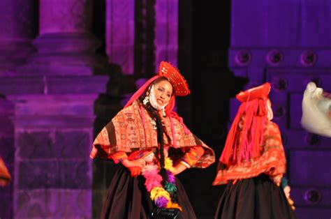 Exploring Cusco - Style Hi Club