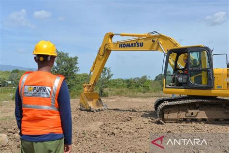 PUPR Latih Calon Tenaga Kerja Jasa Konstruksi Gunakan Alat Berat