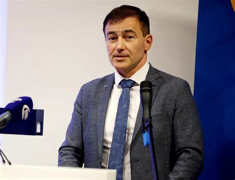 Евродепутат с мрачна прогноза: България извън Шенген до изборите в ...