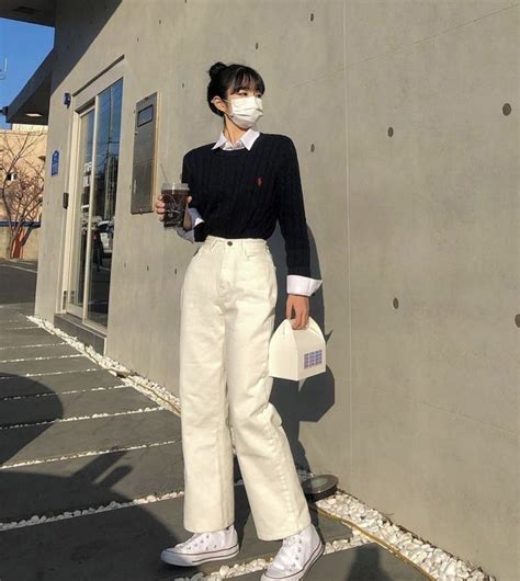 Korean K Fashion Aesthetic Outfits Minimal Minimalist Minimalistic Soft