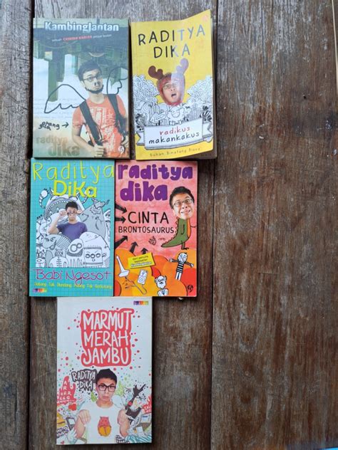 Buku Raditya Dika For Free Buku Alat Tulis Buku Di Carousell