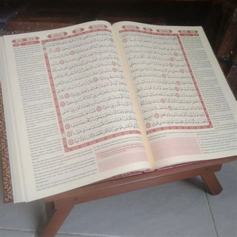 Jual Al Quran Akbar Jumbo Lansia Orangtua Terjemah Berikut Rehal Meja