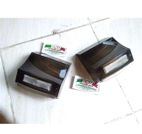 Jual Mika Stoplamp Vespa Excel Smoke Mika Lampu Belakang Vespa Excel