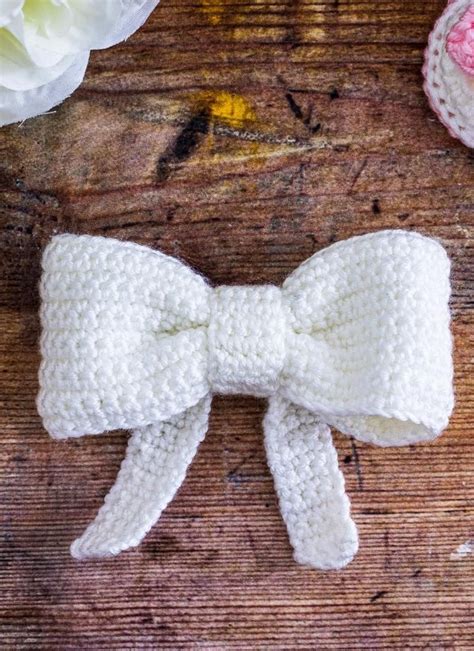 EASY Crochet Bow FREE Pattern VIDEO Tutorial Crochet Bows Free